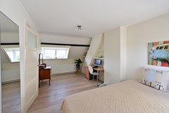 Sold subject to conditions: Graaf Willem de Oudelaan, 1412 AV Naarden