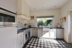 Sold subject to conditions: Juliana van Stolberglaan 74, 1412 BJ Naarden