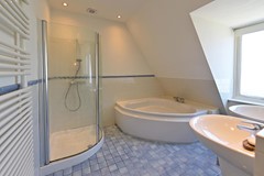 Sold subject to conditions: Juliana van Stolberglaan 74, 1412 BJ Naarden