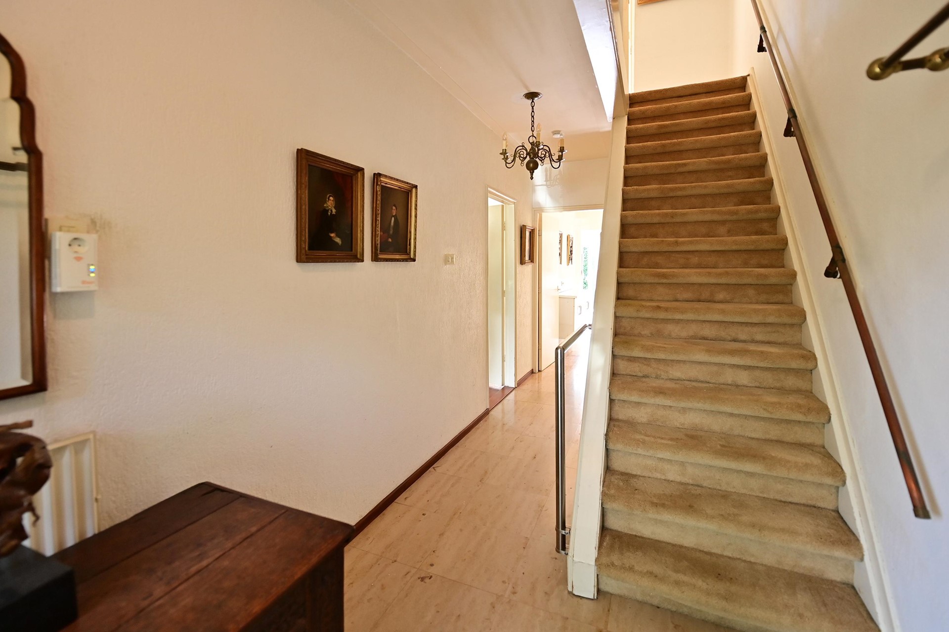 Hoekwoning te koop: Van Ostadelaan 26, Naarden