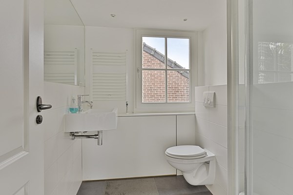 Medium property photo - Bredaseweg 172, 5038 NK Tilburg