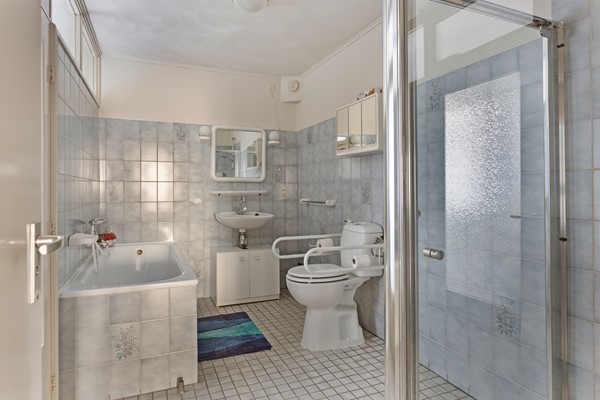 Medium property photo - Oerlesestraat 247, 5025 DC Tilburg
