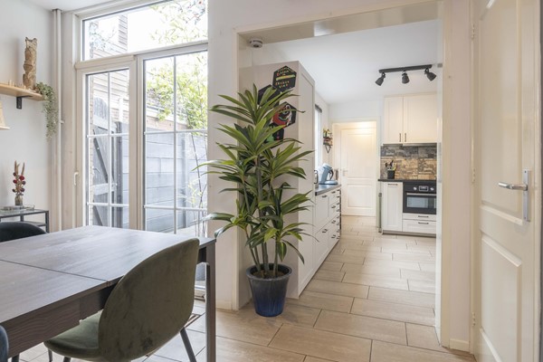 Medium property photo - Deken Botsstraat 6, 5046 KB Tilburg