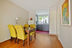 Onder bod: C. van Eesterenplein 40, 1333KN Almere