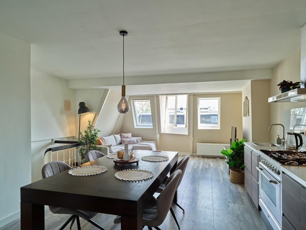 Medium property photo - Albert Cuypstraat 143-4, 1072 CS Amsterdam