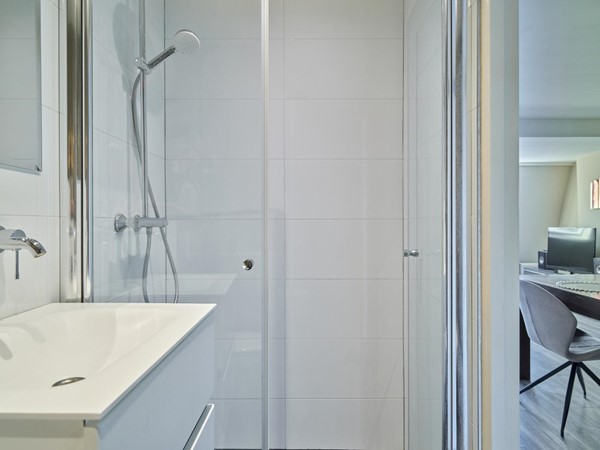 Medium property photo - Albert Cuypstraat 143-4, 1072 CS Amsterdam