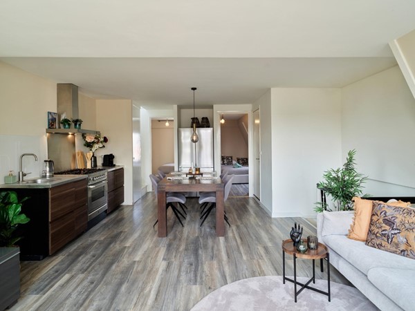 Medium property photo - Albert Cuypstraat 143-4, 1072 CS Amsterdam