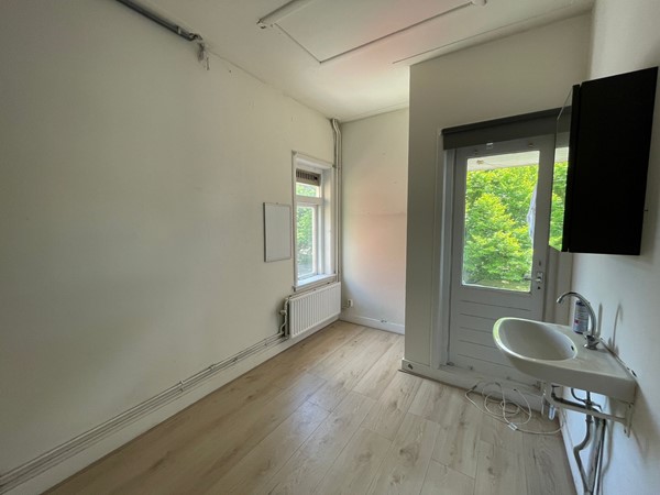 Medium property photo - Oosterhamrikkade 64B, 9714 BG Groningen