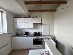 c40c44f8-6048-4282-9467-4a35ff0a4782.jpg