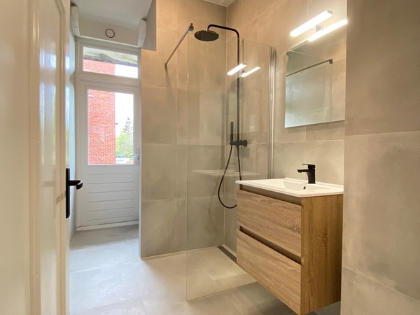 Medium property photo - Gratamastraat 38A, 9714 HT Groningen