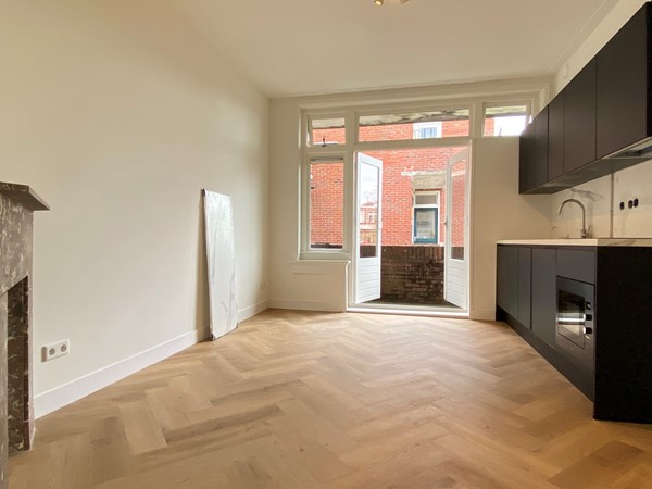 Medium property photo - Gratamastraat 38A, 9714 HT Groningen