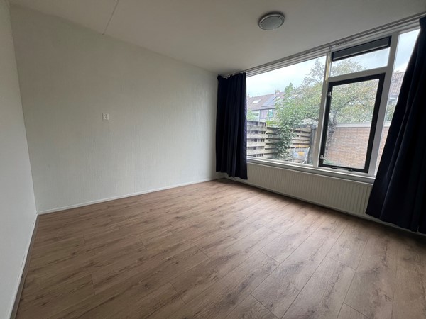 Tussenwoning te huur: Edelsteenlaan 65, Groningen