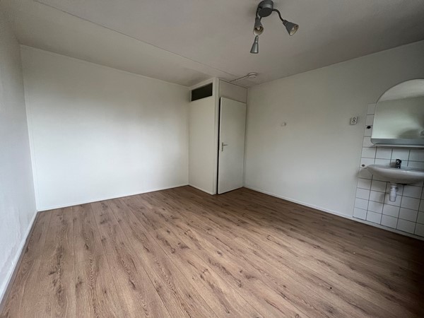 Tussenwoning te huur: Edelsteenlaan 65, Groningen