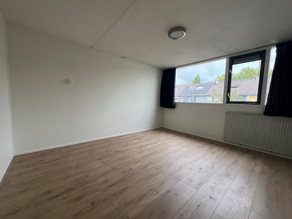 Tussenwoning te huur: Edelsteenlaan 65, Groningen