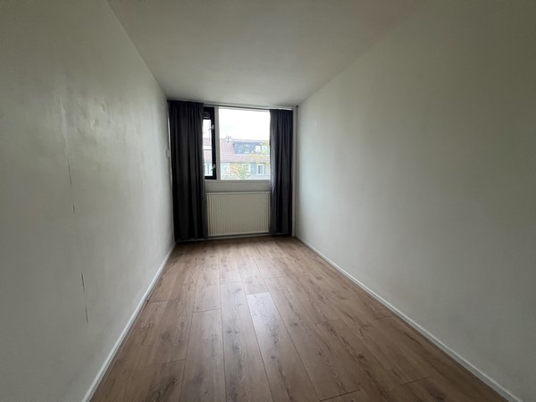 Tussenwoning te huur: Edelsteenlaan 65, Groningen