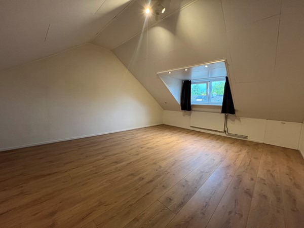 Tussenwoning te huur: Edelsteenlaan 65, Groningen
