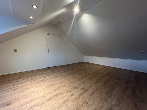 Tussenwoning te huur: Edelsteenlaan 65, Groningen