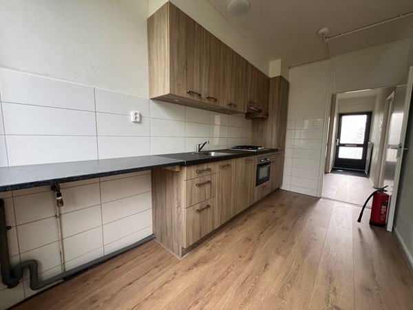 Tussenwoning te huur: Edelsteenlaan 65, Groningen