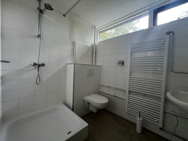 Tussenwoning te huur: Edelsteenlaan 65, Groningen