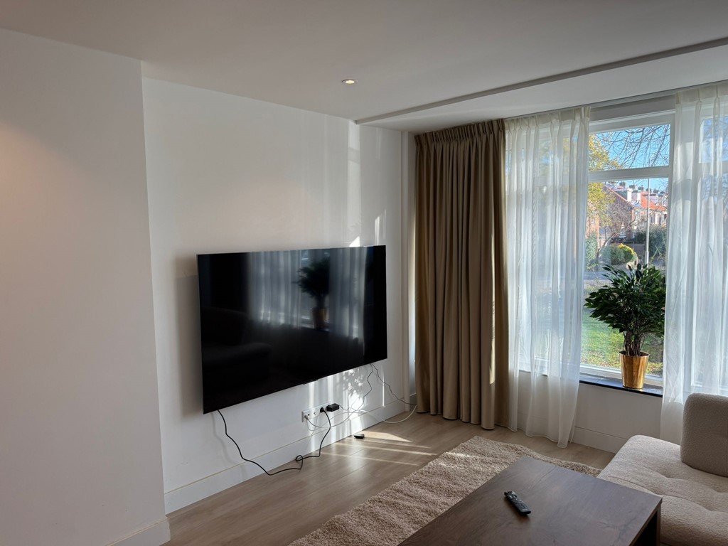 Prins Bernhardlaan, Voorschoten foto 3