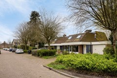 Nieuw in verkoop:Brunita J. Gemmekelaan 70, 2252 TX Voorschoten - Foto