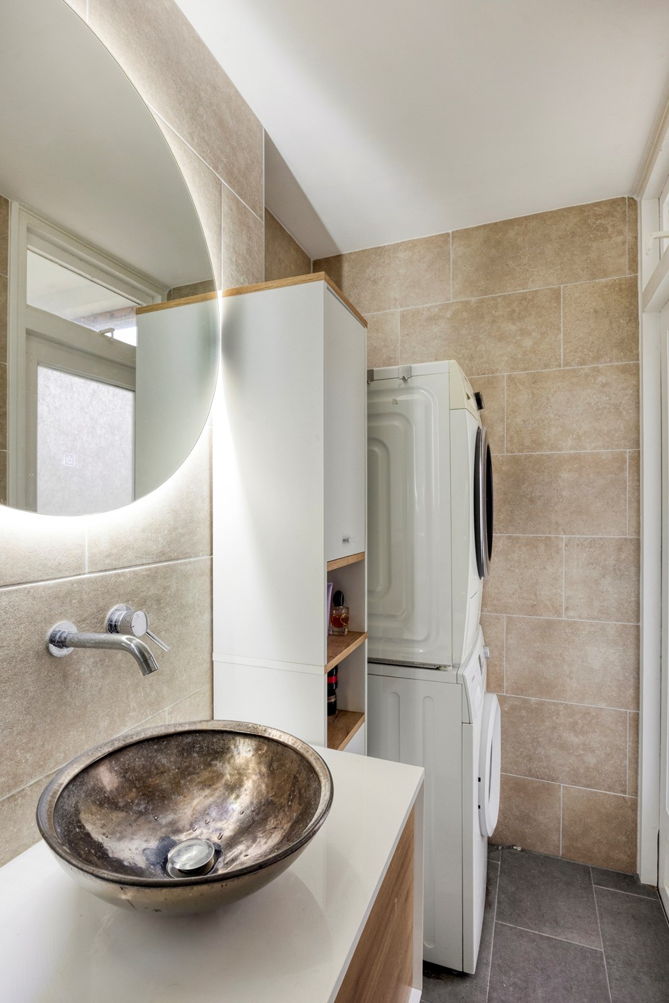 Appartement te koop: Schubertplantsoen 34, Voorschoten