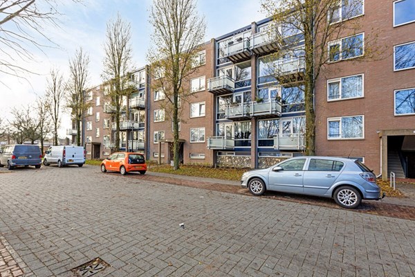 Laan van Blois 32, Beverwijk