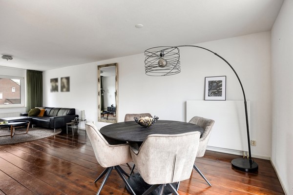 Raadhuisstraat 11a, Posterholt