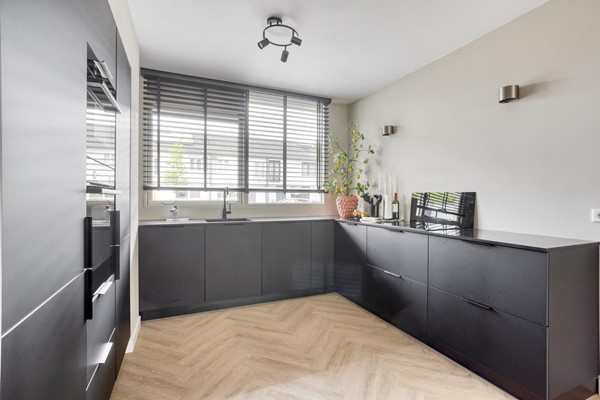 Medium property photo - Nijenrode 37, 5653 JB Eindhoven
