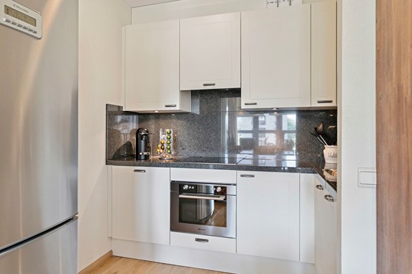 Medium property photo - Kanaalboulevard 76, 5705 KR Helmond