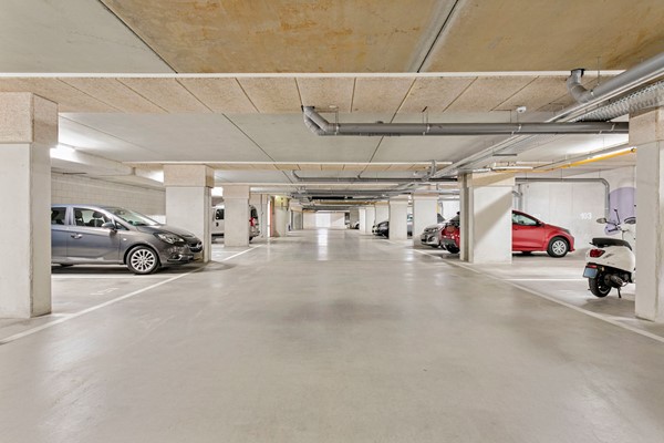 Medium property photo - Kanaalboulevard 76, 5705 KR Helmond