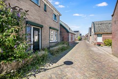 Koop: Pastoor Gielenstraat 18, 1614 LM Lutjebroek