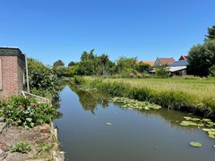 Aan vaarwater 2.jpeg