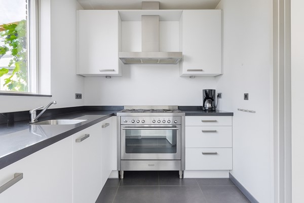 Foto - Onder bod: Jhr. Van Coeverdenstraat 40, 7576 ZL Oldenzaal