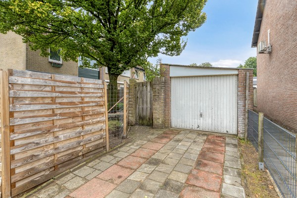 Foto - Onder bod: Jhr. Van Coeverdenstraat 40, 7576 ZL Oldenzaal