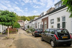 Onder bod: Eigenhaard 28, 3312 EH Dordrecht