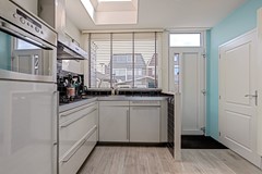 Onder bod: Dr. Plesmanstraat 28, 3331 KH Zwijndrecht