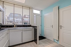 Onder bod: Dr. Plesmanstraat 28, 3331 KH Zwijndrecht