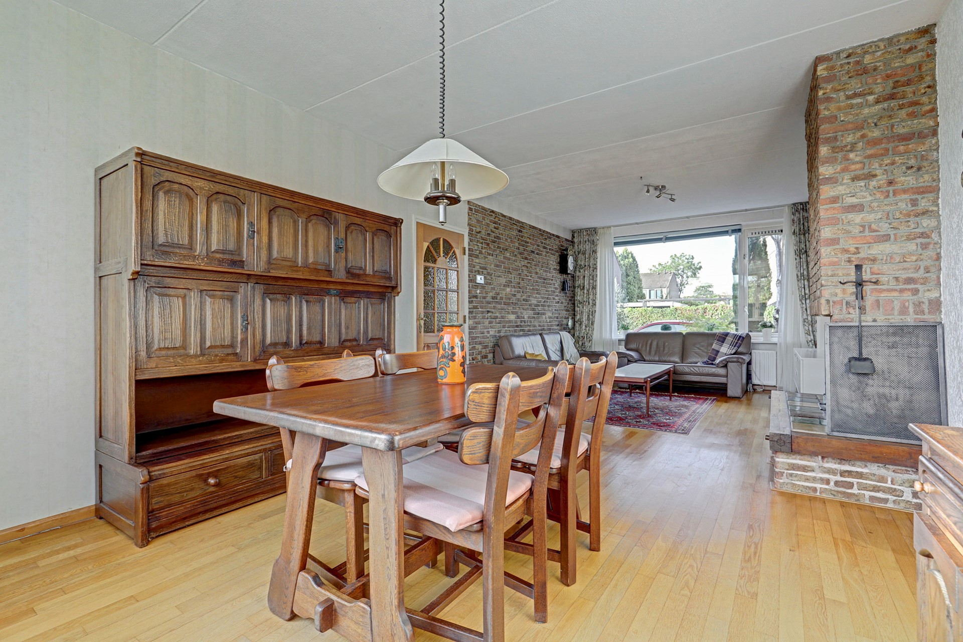 Tussenwoning te koop: Abraham Kuypersingel 4, Zwijndrecht