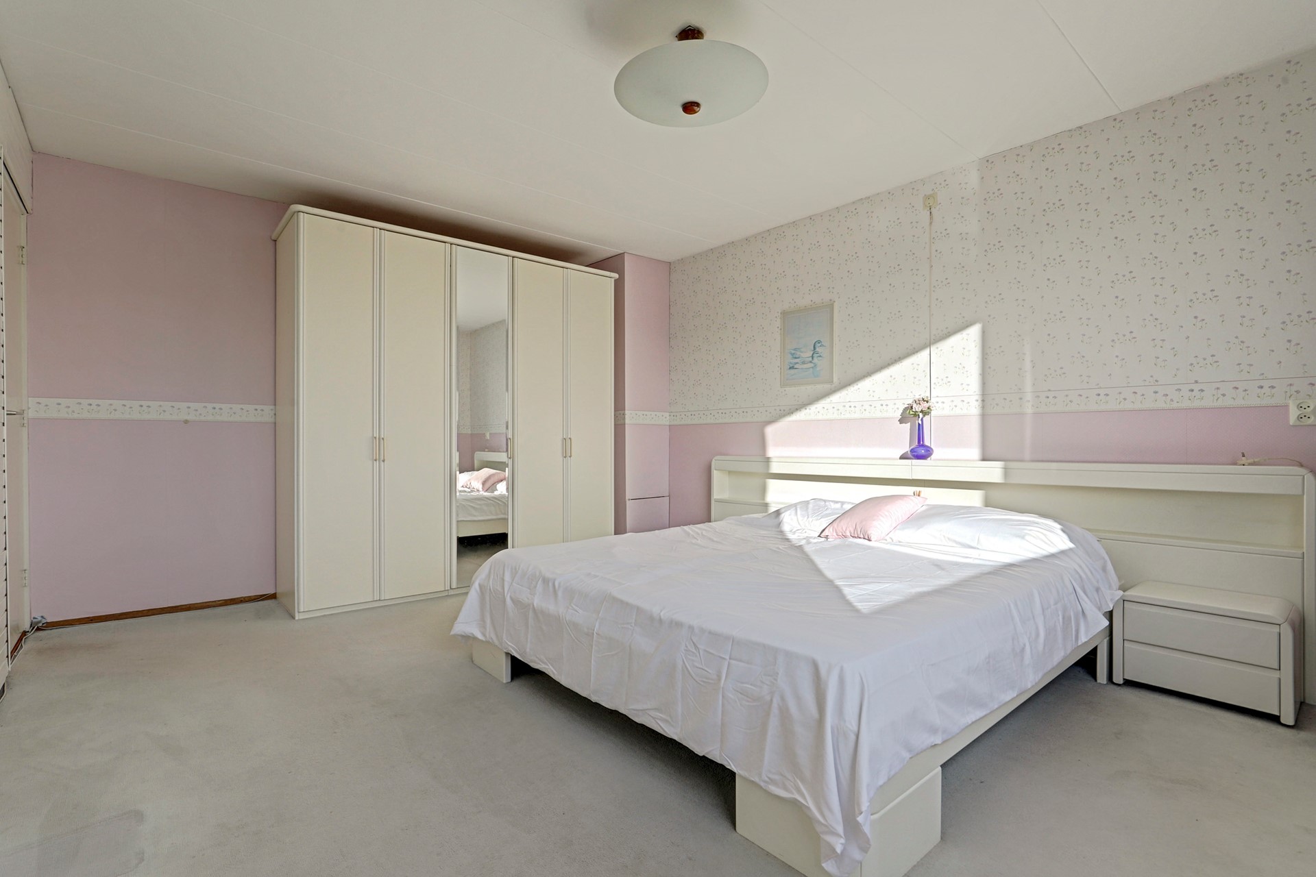 Tussenwoning te koop: Abraham Kuypersingel 4, Zwijndrecht