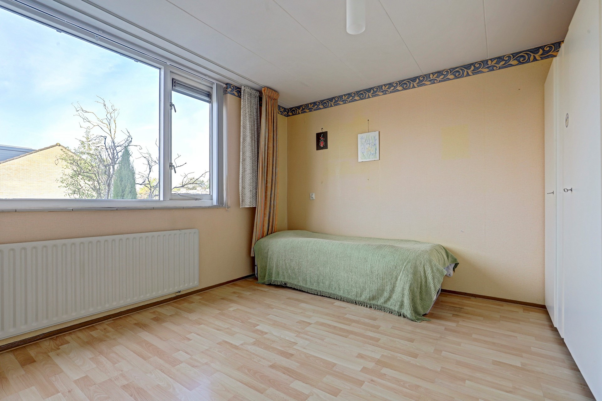 Tussenwoning te koop: Abraham Kuypersingel 4, Zwijndrecht