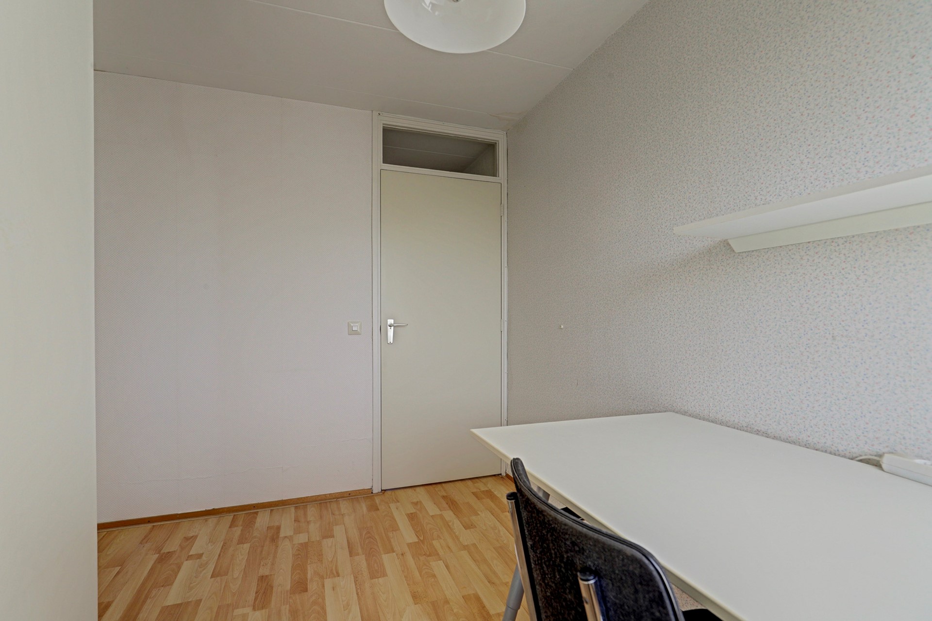 Tussenwoning te koop: Abraham Kuypersingel 4, Zwijndrecht