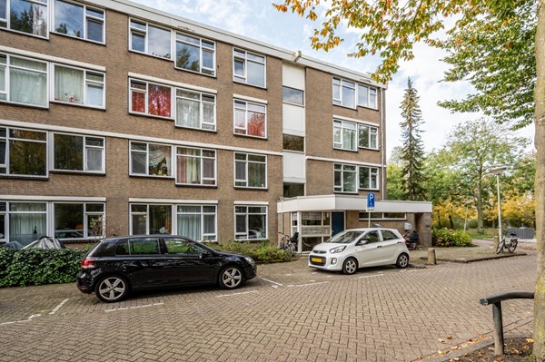 Onder bod: Voordek 34, 1034ST Amsterdam