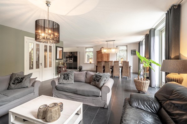 Onder bod: Schuifknoop 27, 1319GE Almere