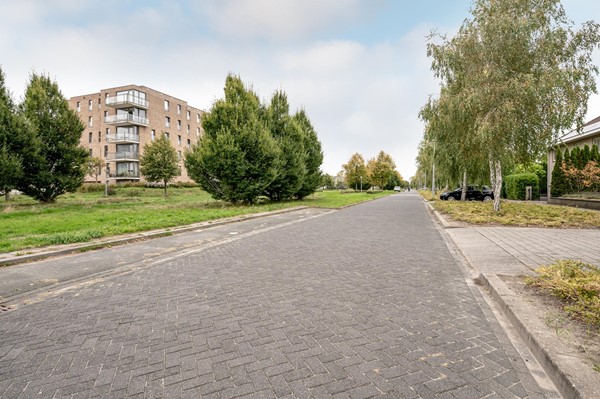 Medium property photo - Schuifknoop 27, 1319 GE Almere