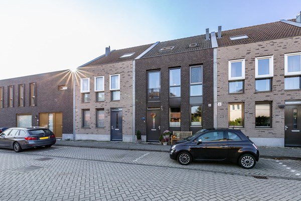 Verkocht: Tiarastraat 12, 1336SG Almere