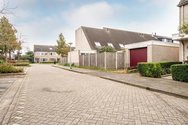 Medium property photo - Kamperfoeliestraat 3, 1338 VM Almere