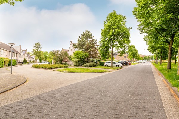 Medium property photo - Bleyenbeekstraat 21, 1333 XB Almere