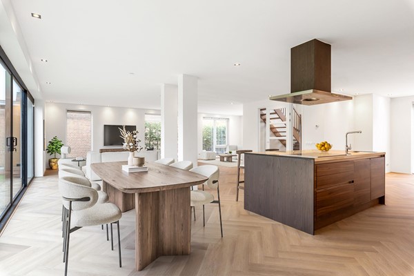 Medium property photo - Ernest Shackletonstraat 14, 1363 KD Almere