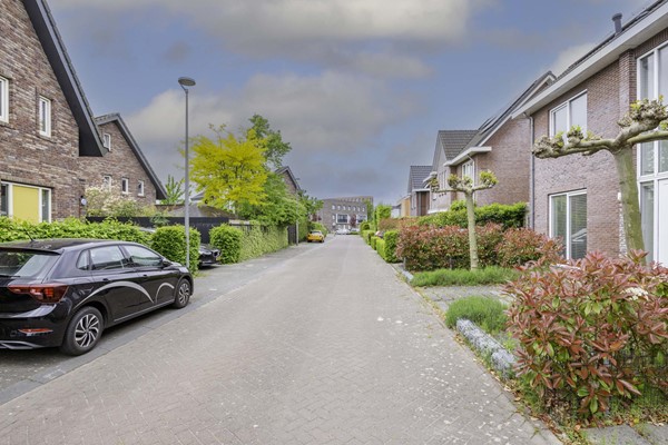 Medium property photo - Ernest Shackletonstraat 14, 1363 KD Almere